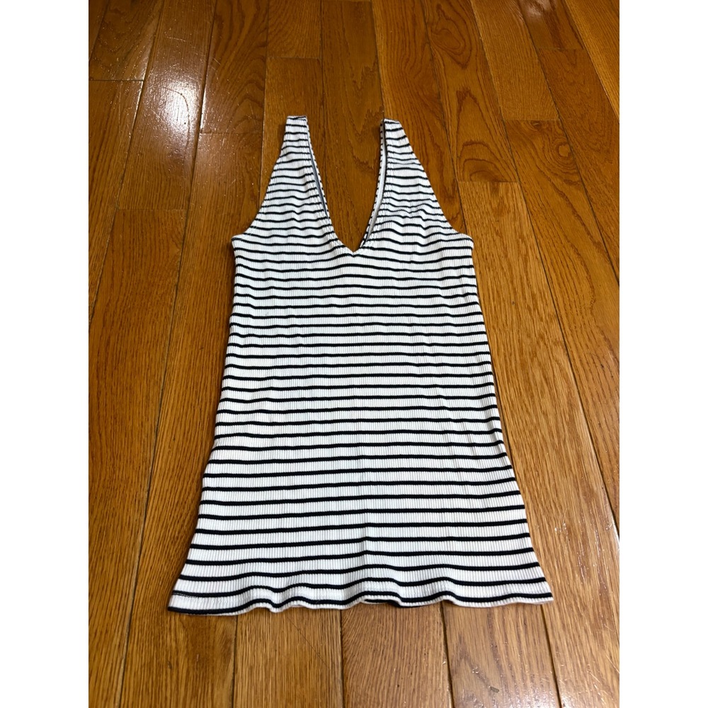 Express One Eleven Womens Small Striped Ribbed Deep V-Neck Tank Top navy White